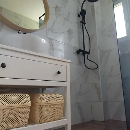 アパート Mimosa Rakalj