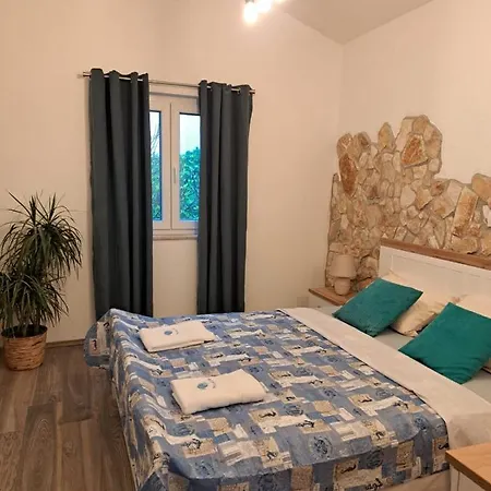 Apartment Mimosa Rakalj
